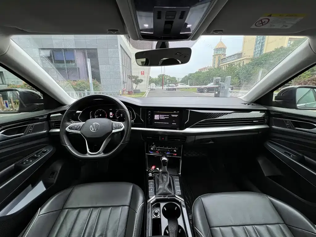 Volkswagen Passat — фото 5