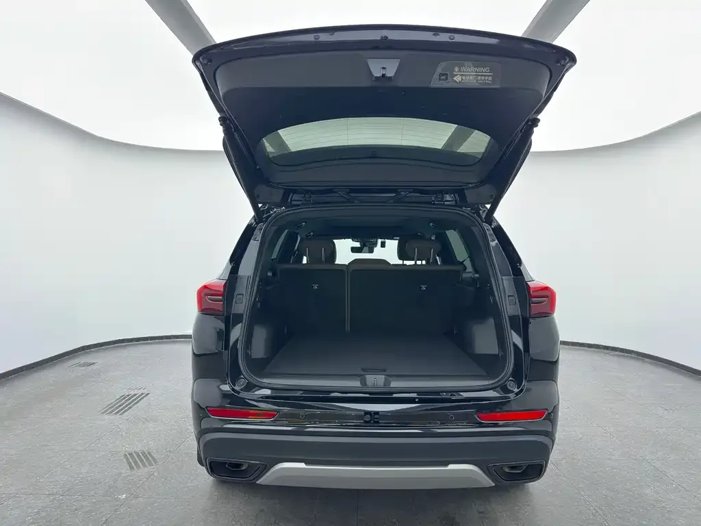 Buick Envision Plus — фото 6