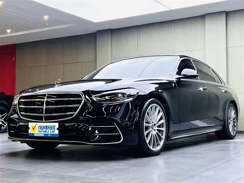 Mercedes-Benz S-Class — фото 1