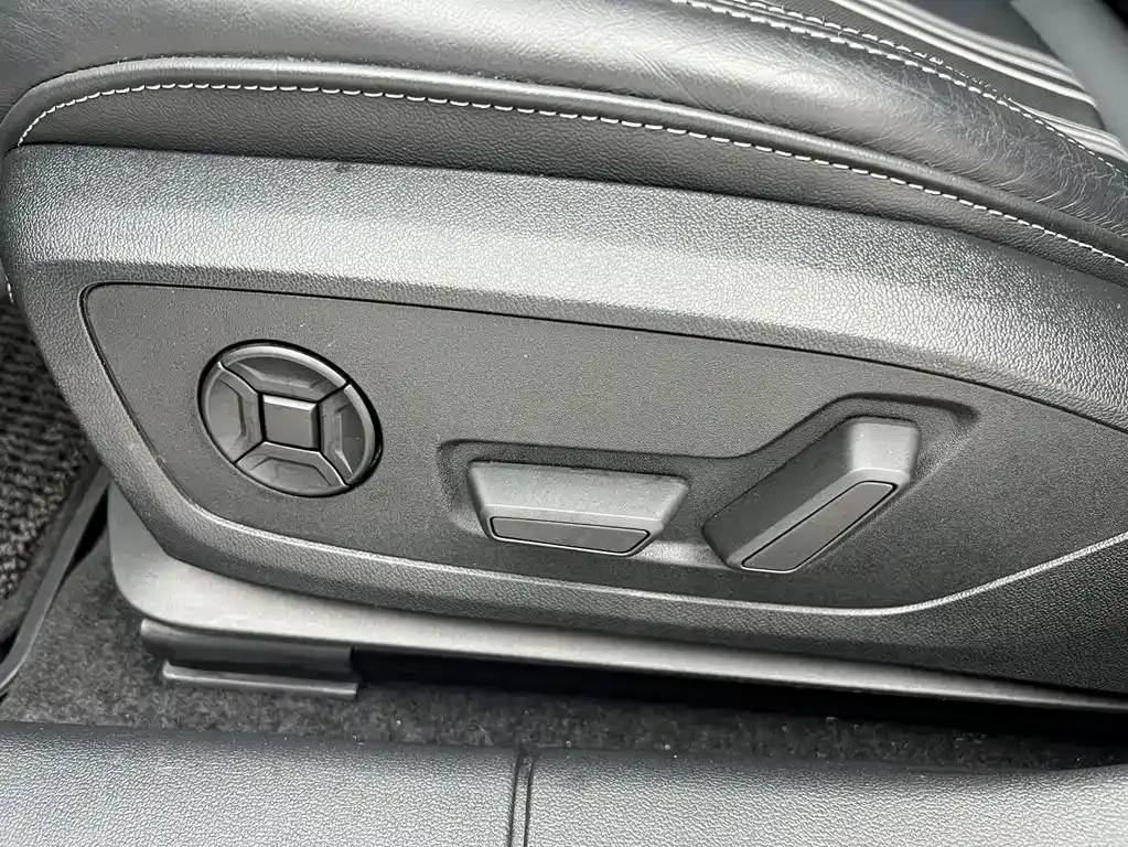 Audi A3 — фото 8
