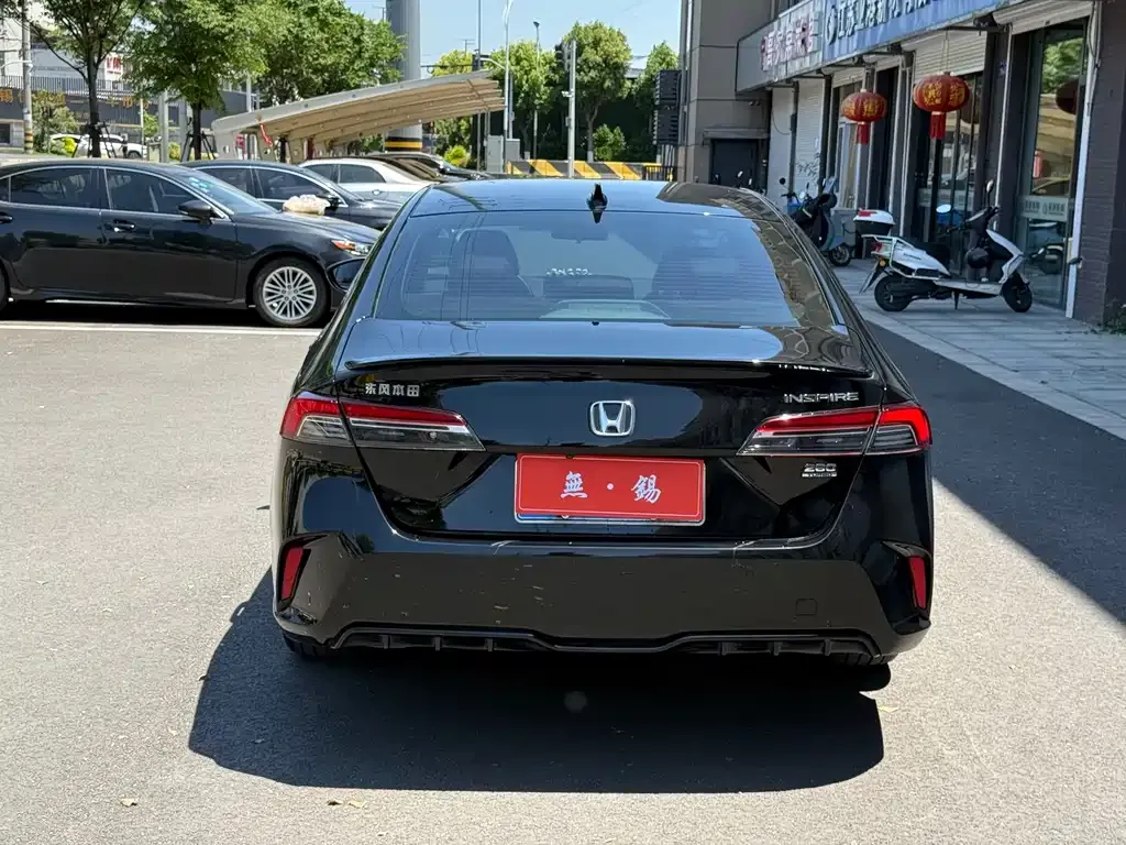 Honda Inspire — фото 8