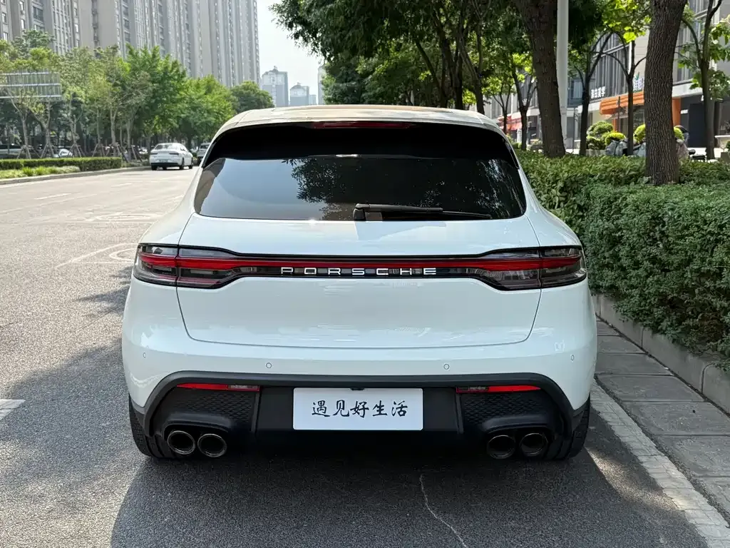 Porsche Macan — фото 10