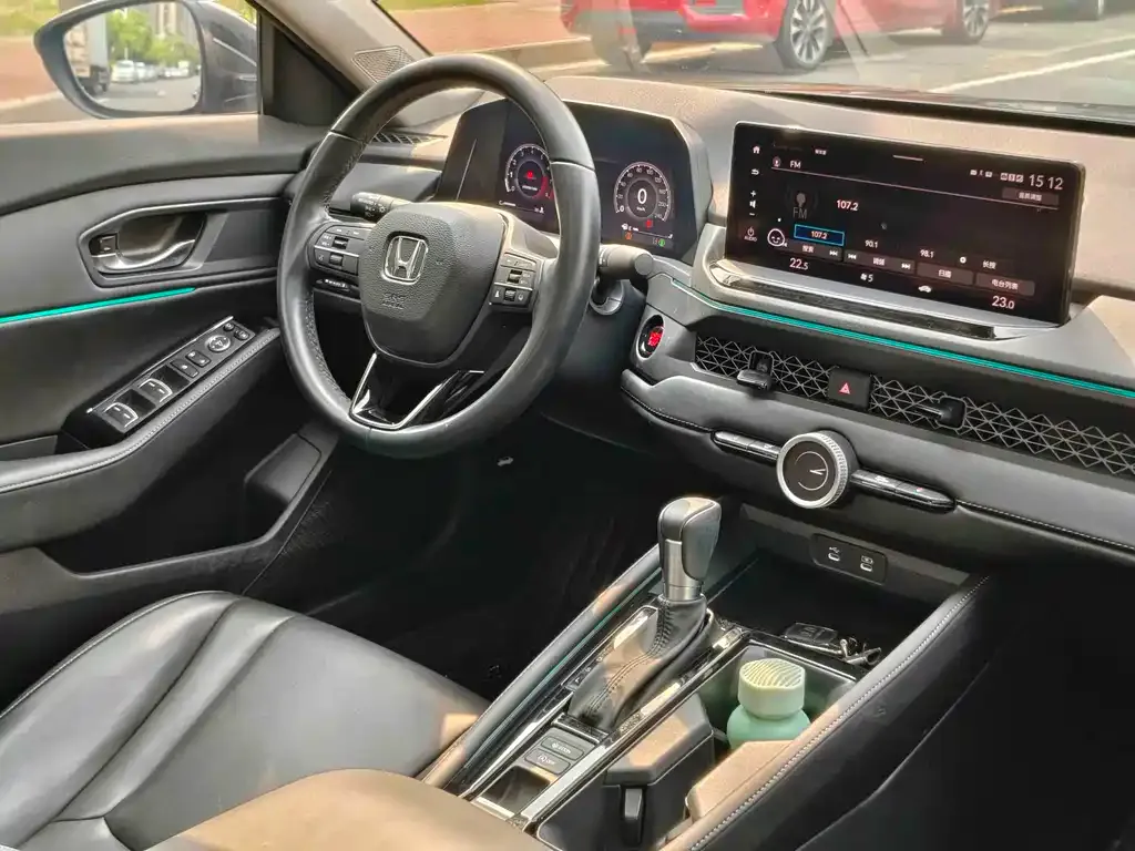 Honda Accord — фото 3