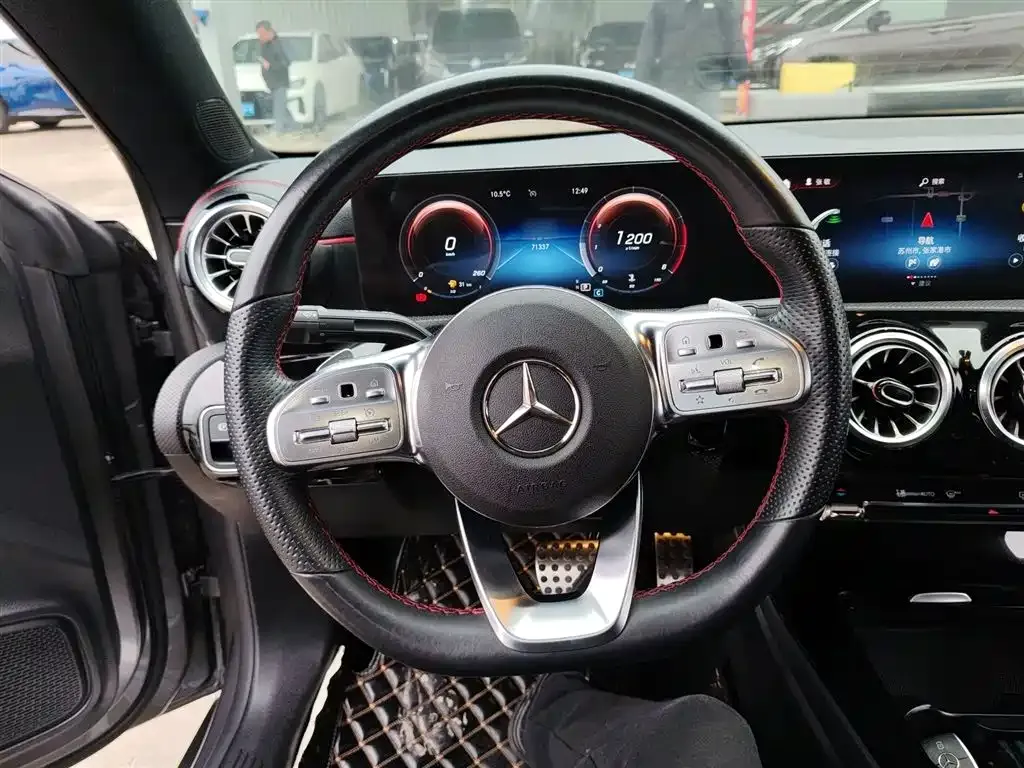 Mercedes-Benz CLA (Import) — фото 7