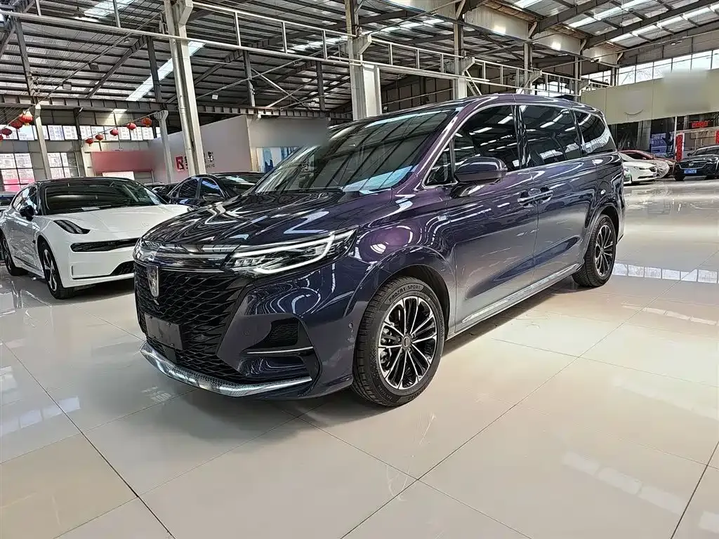 Roewe iMAX8 — фото 1