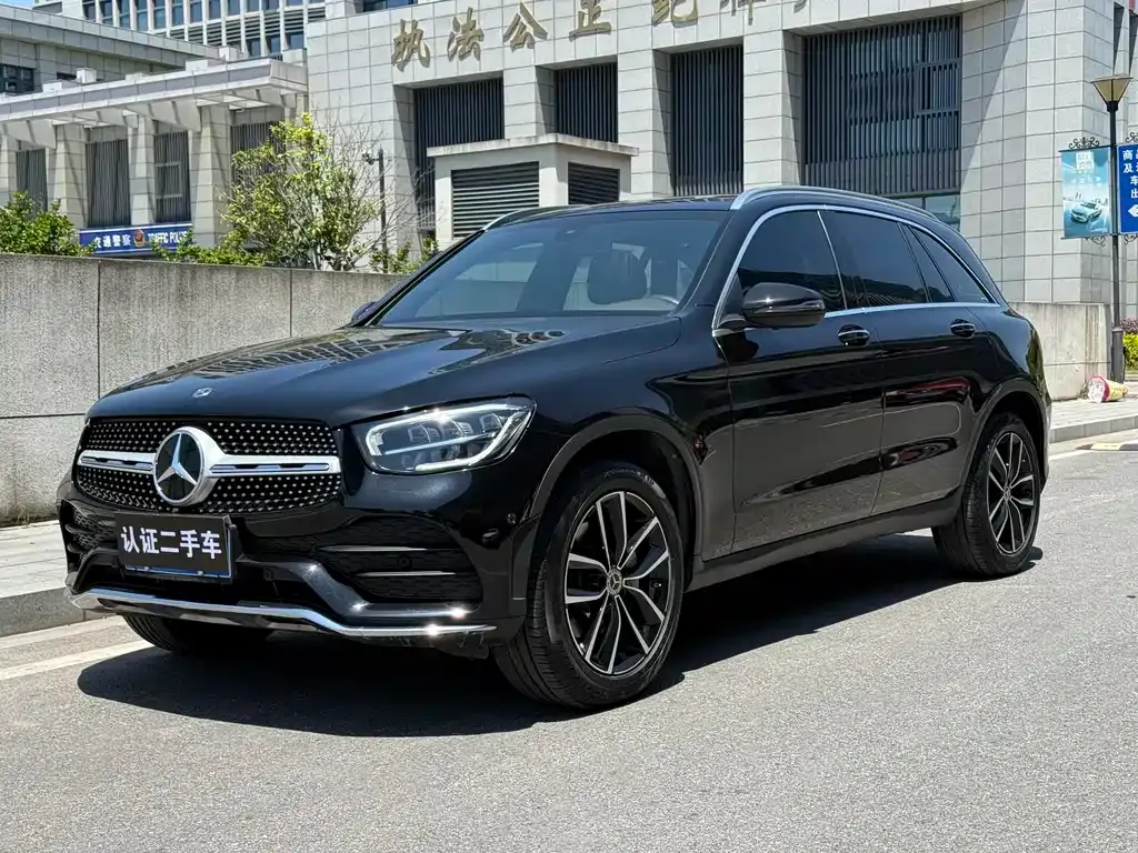 Mercedes-Benz GLC — фото 1