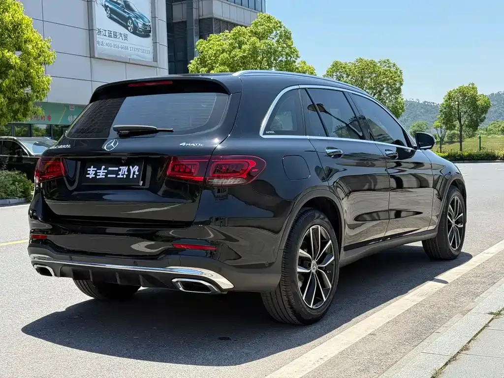 Mercedes-Benz GLC — фото 3