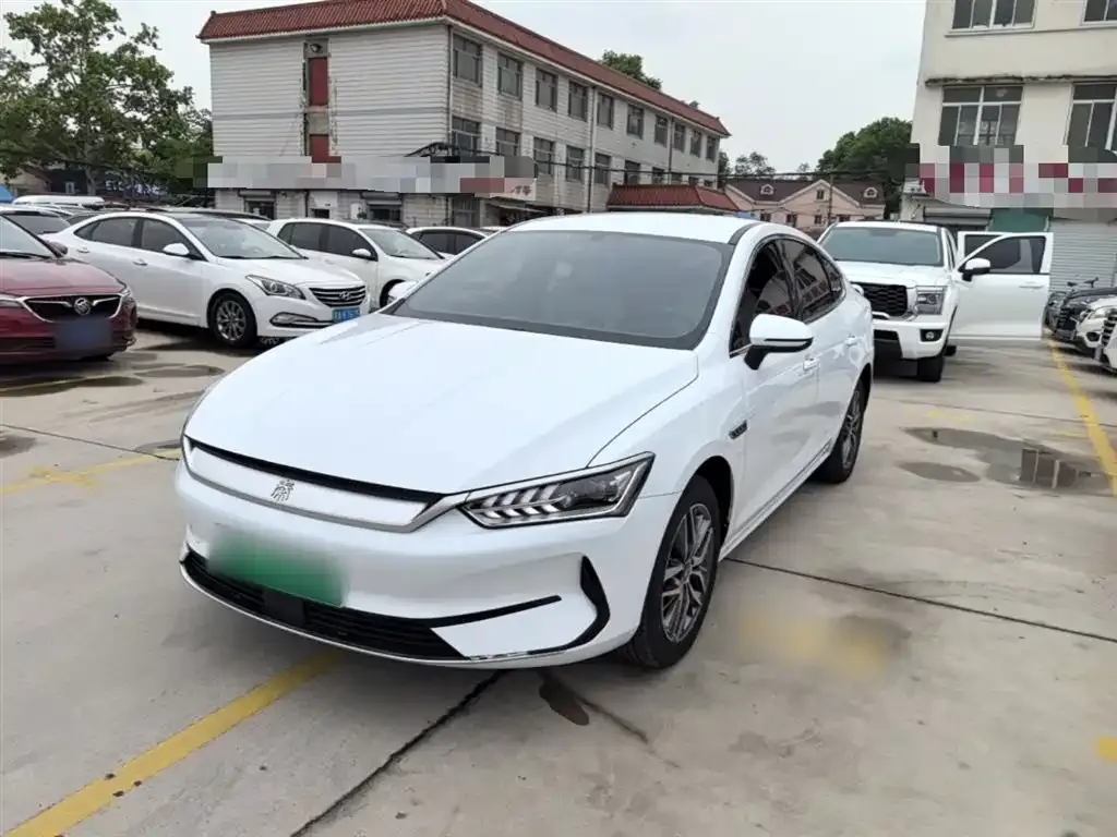 BYD Qin PLUS — фото 1