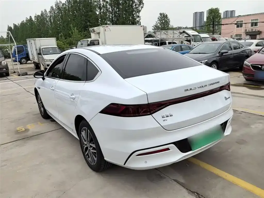 BYD Qin PLUS — фото 9