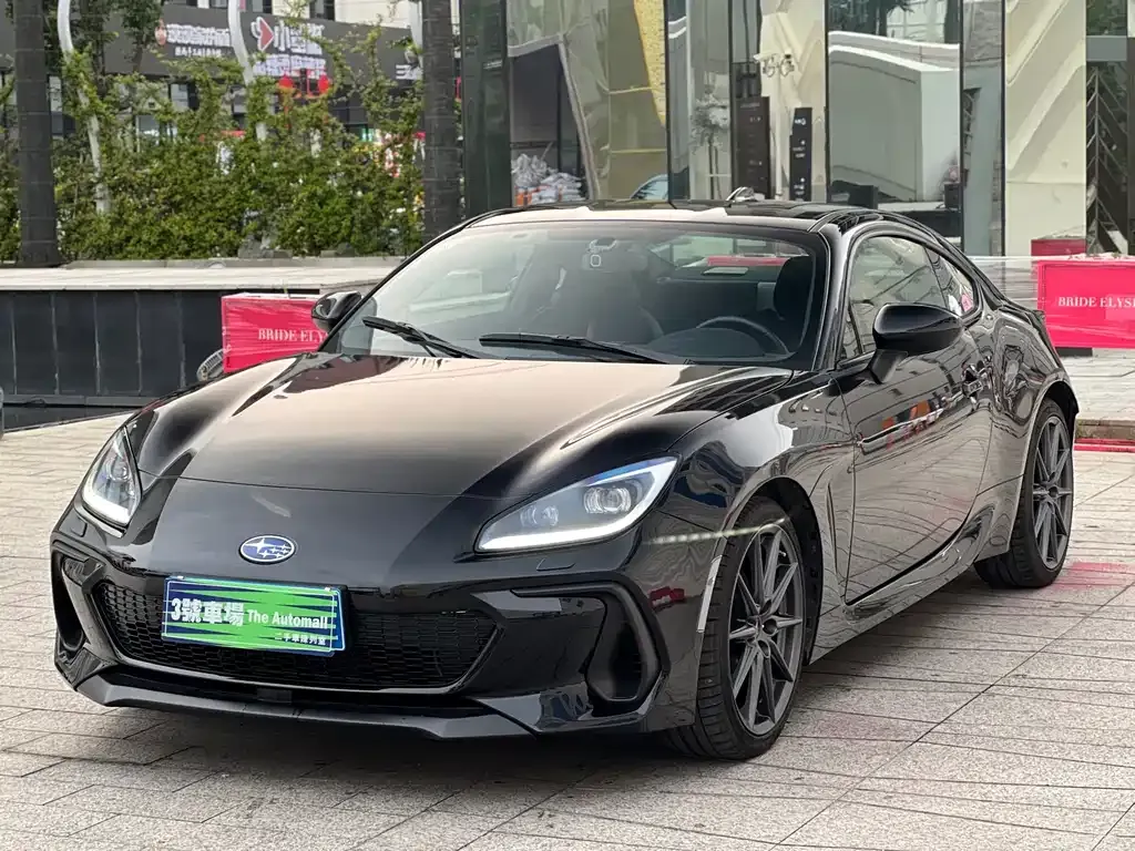 Subaru BRZ — фото 1