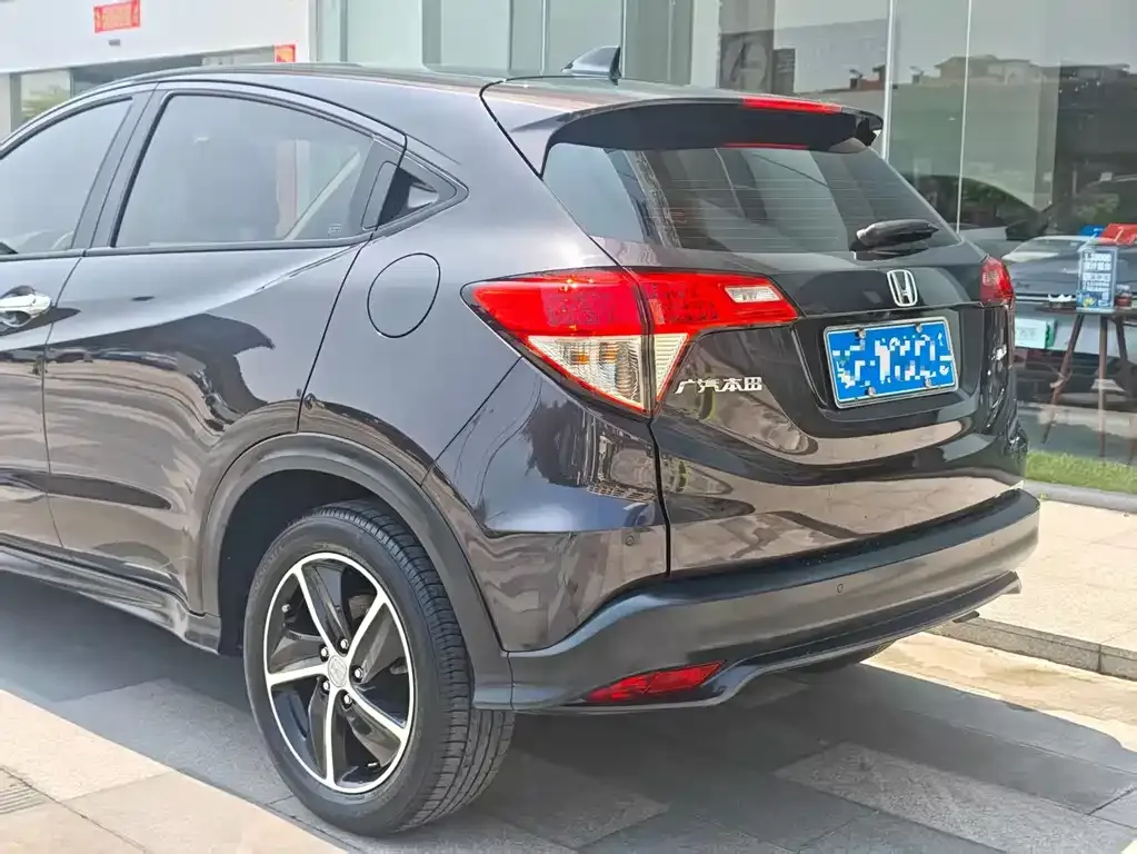 Honda Vezel — фото 10
