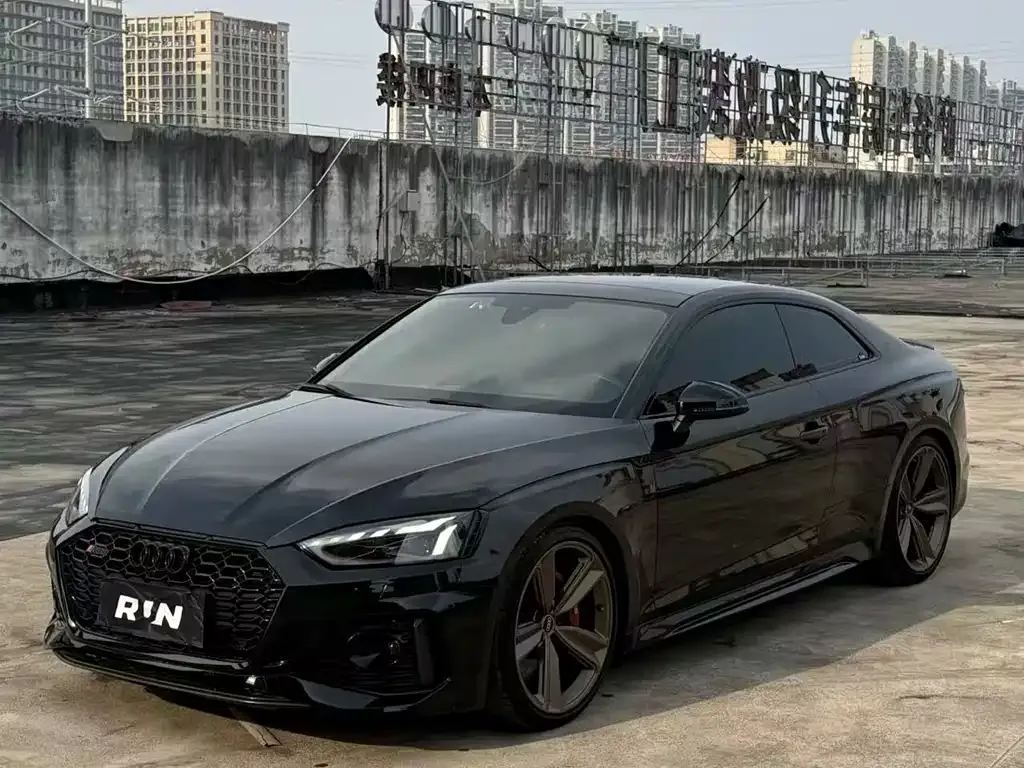 Audi RS 5 — фото 1