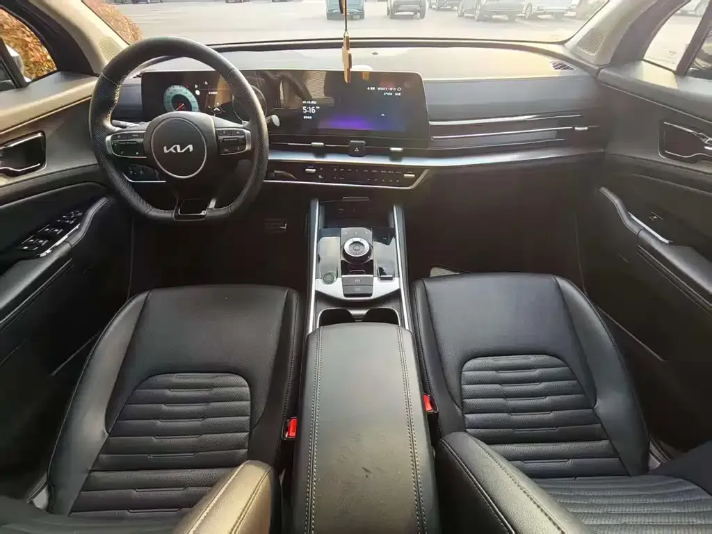 Kia Sportage — фото 6