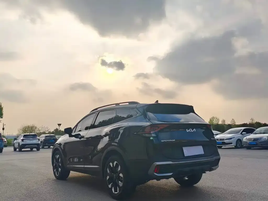 Kia Sportage — фото 10