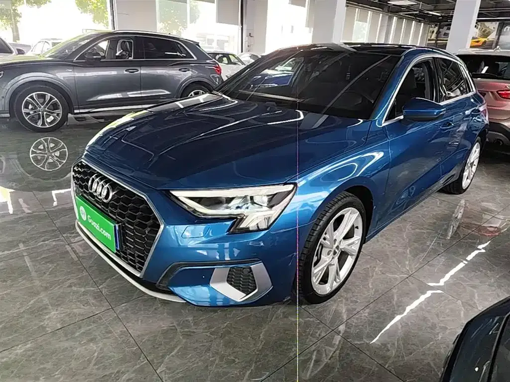 Audi A3 — фото 1