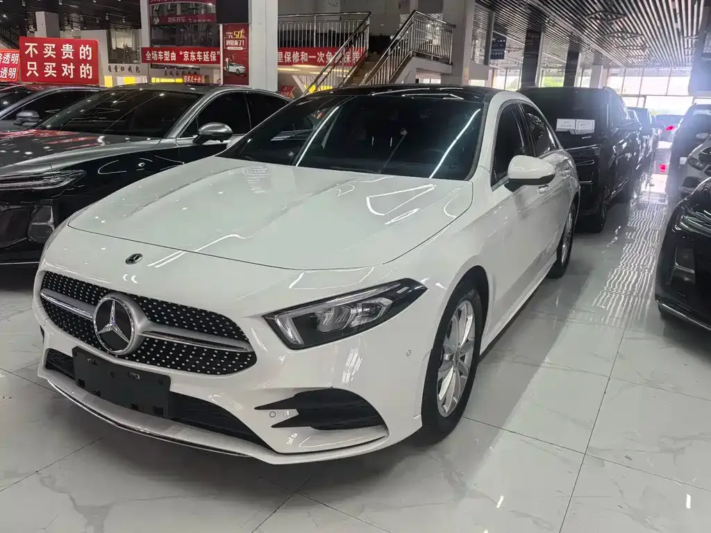 Mercedes-Benz A-Class — фото 1