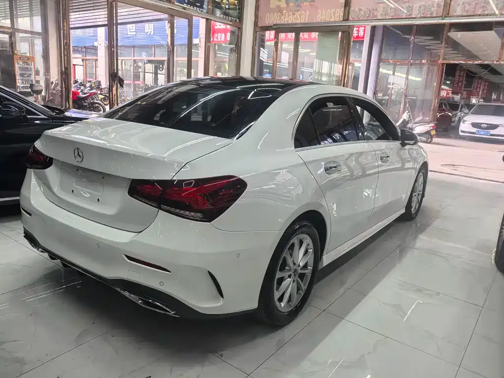 Mercedes-Benz A-Class — фото 4