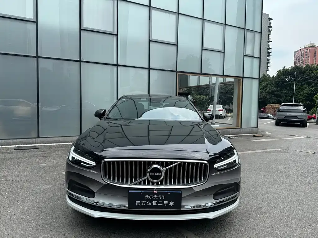 Volvo S90 — фото 5