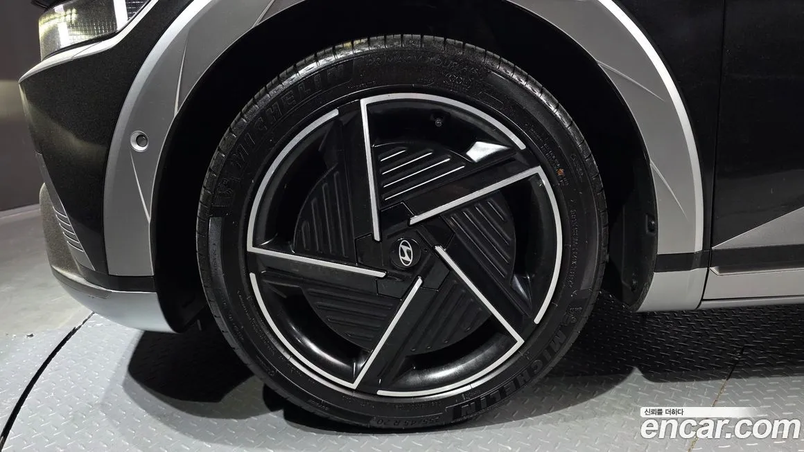Hyundai Ioniq5 — фото 9