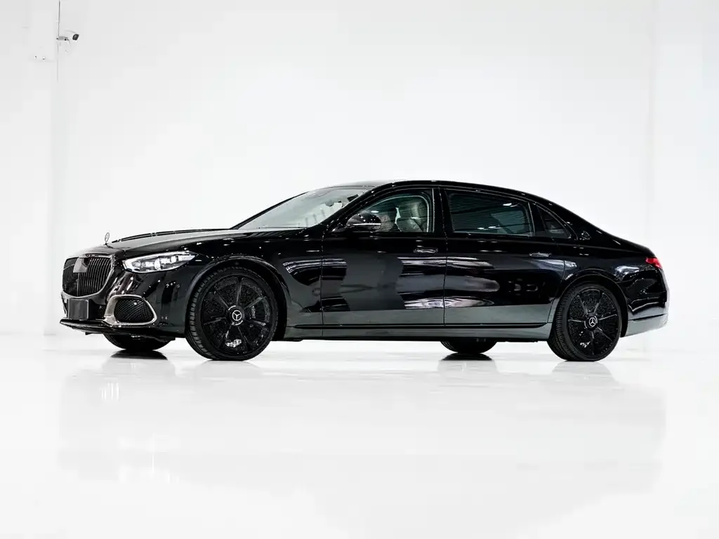 Mercedes-Benz S-Class — фото 1