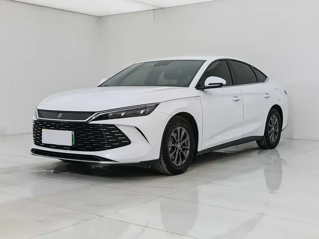 BYD Qin L — фото 1