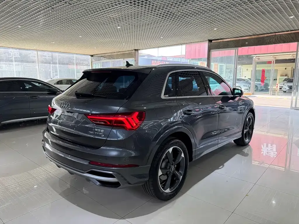 Audi Q3 — фото 5