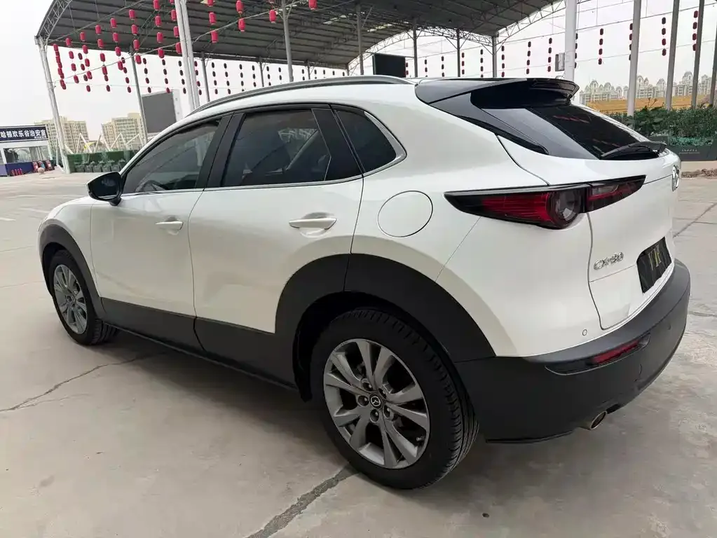 Mazda CX-30 — фото 4