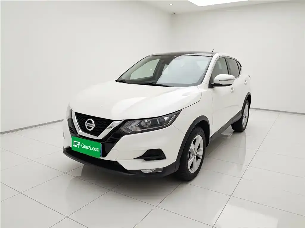 Nissan Qashqai — фото 7