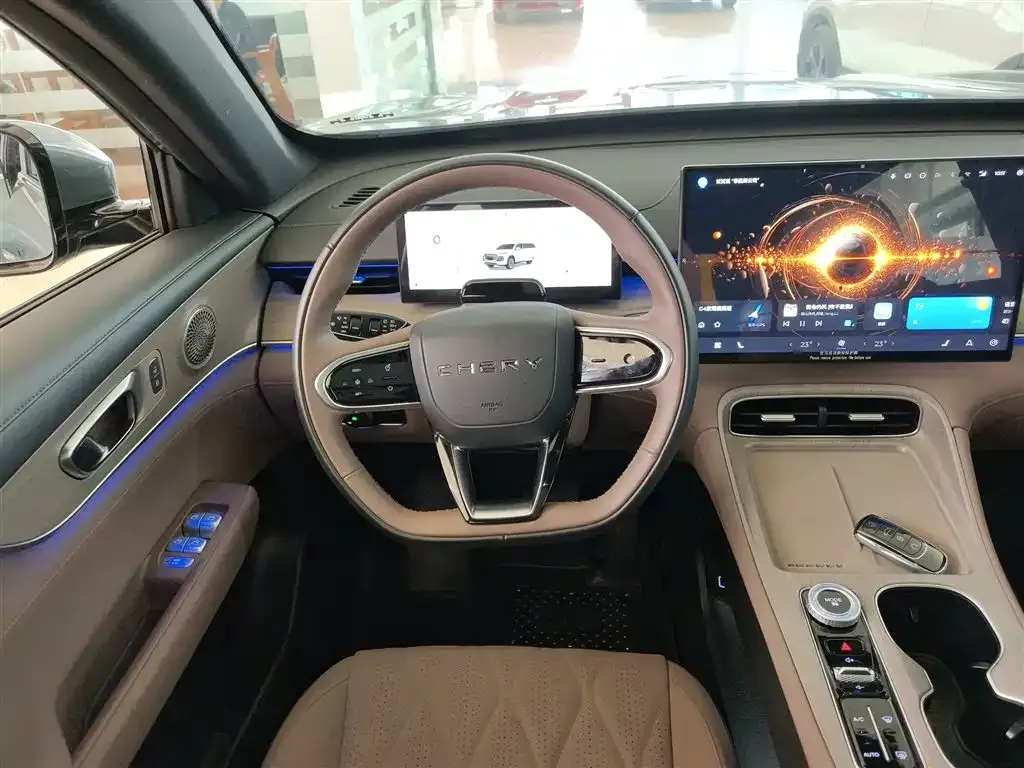 Chery Tiggo 8 PLUS — фото 6