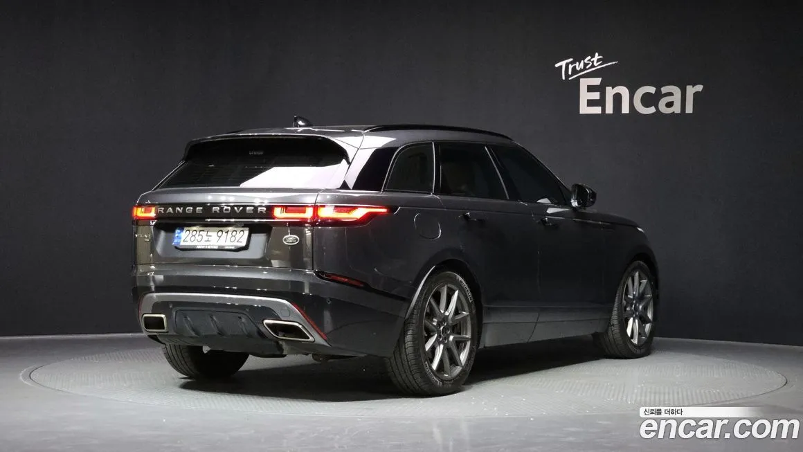 Land Rover Range Rover Velar — фото 6