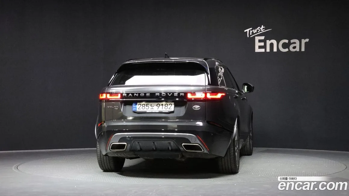 Land Rover Range Rover Velar — фото 3
