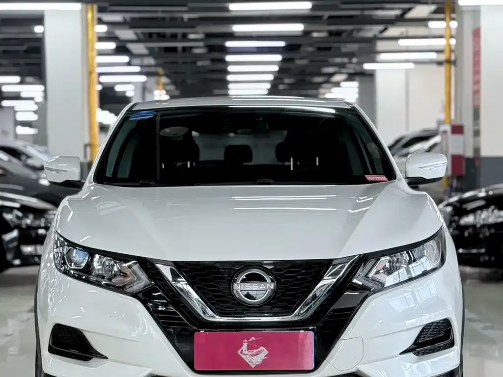 Nissan Qashqai — фото 4