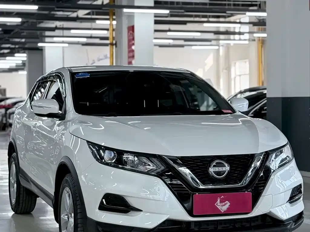 Nissan Qashqai — фото 6
