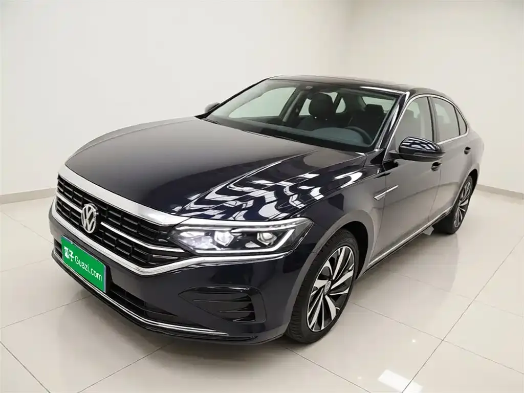 Volkswagen Passat — фото 7