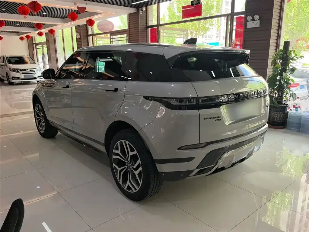Land Rover Evoque — фото 7