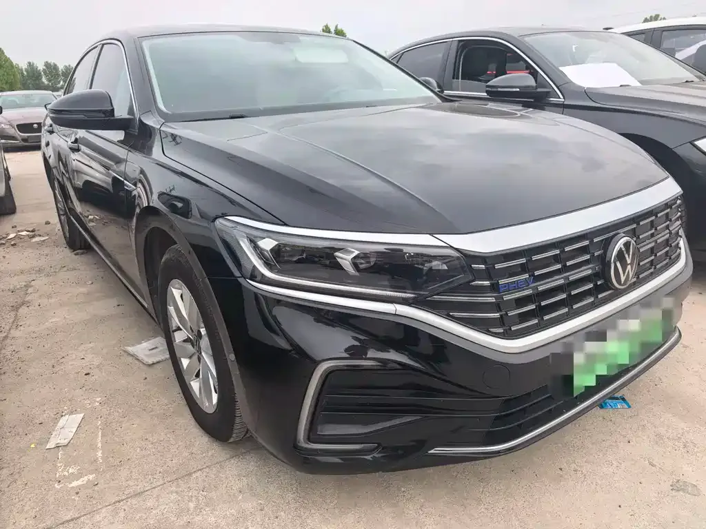 Volkswagen Passat New Energy — фото 6