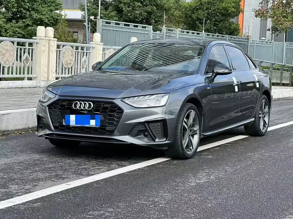 Audi A4L — фото 10