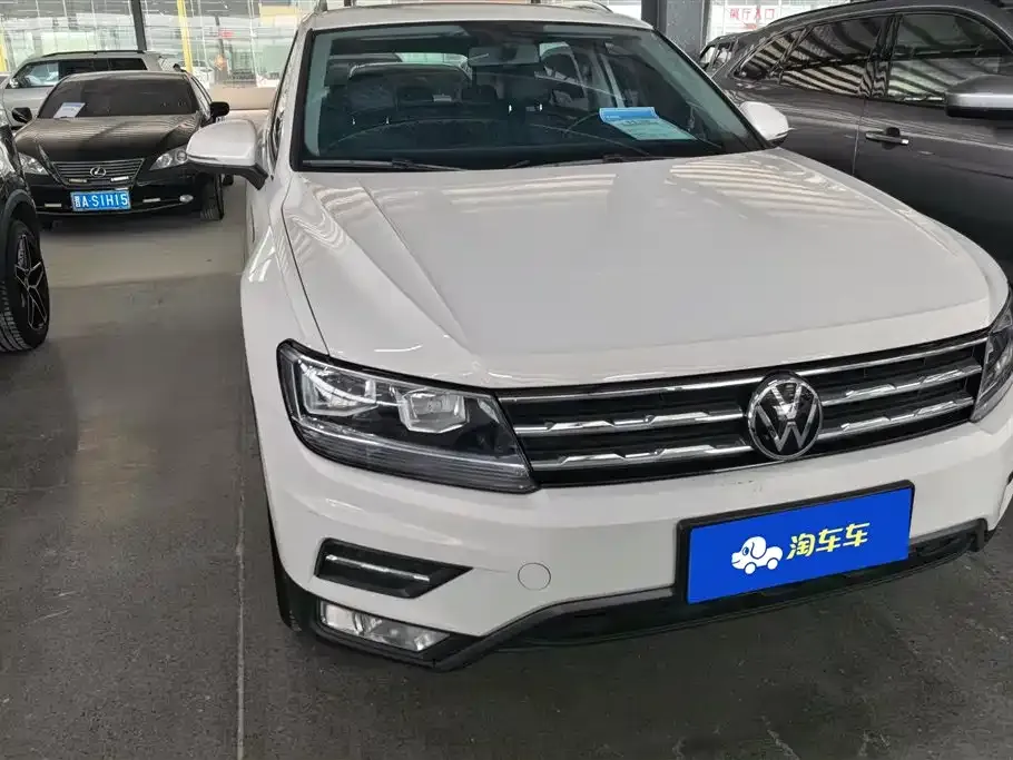 Volkswagen Tiguan L — фото 5