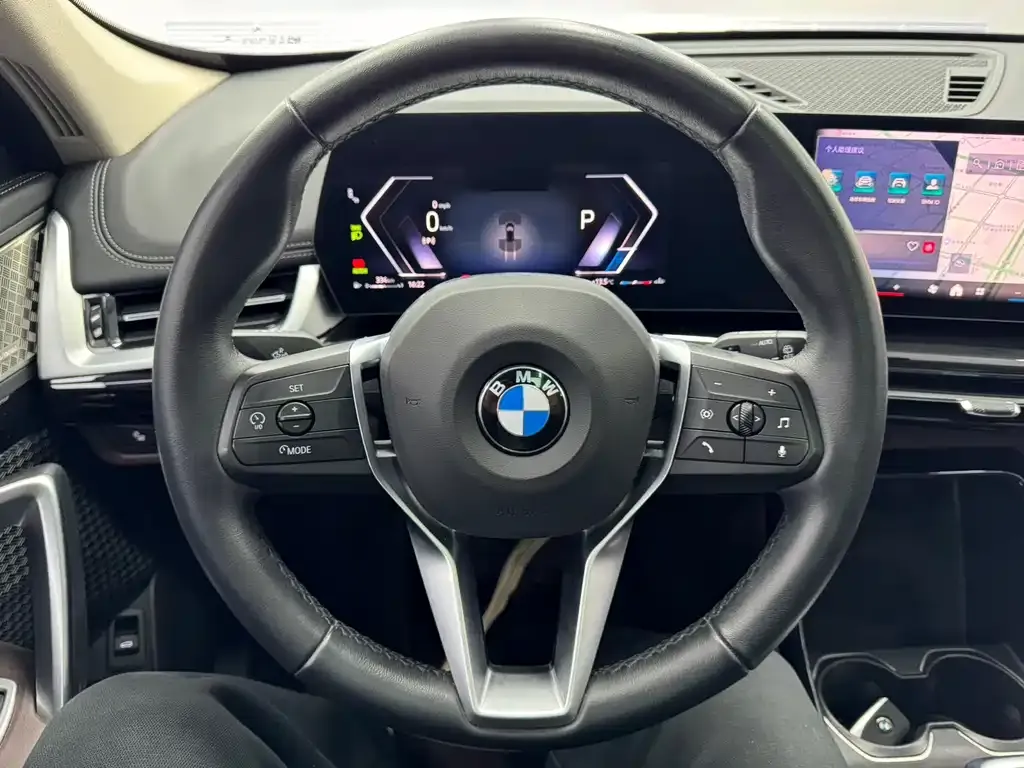 BMW X1 — фото 10