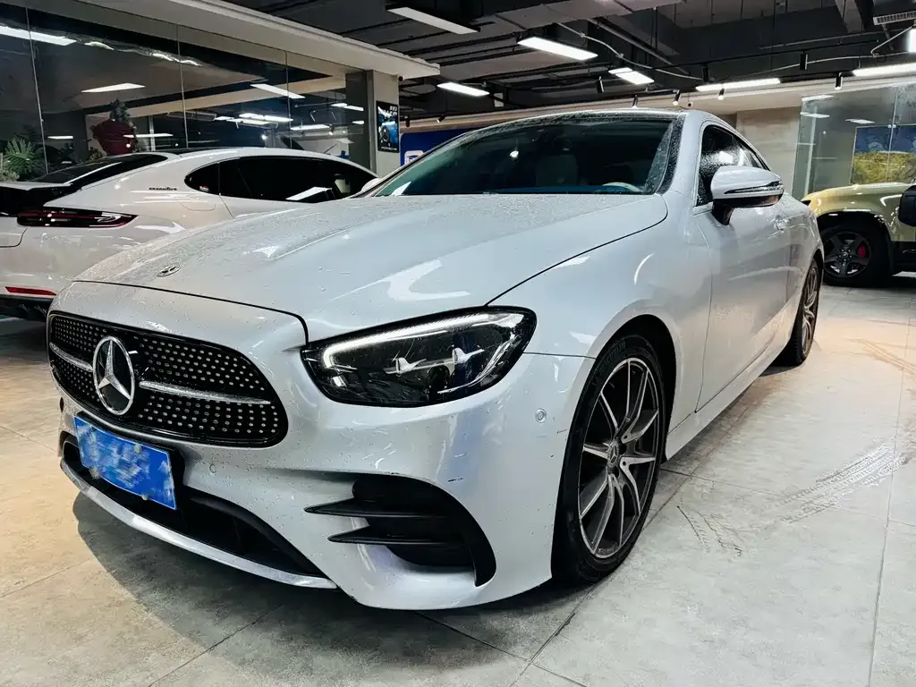 Mercedes-Benz E-Class (Import) — фото 1