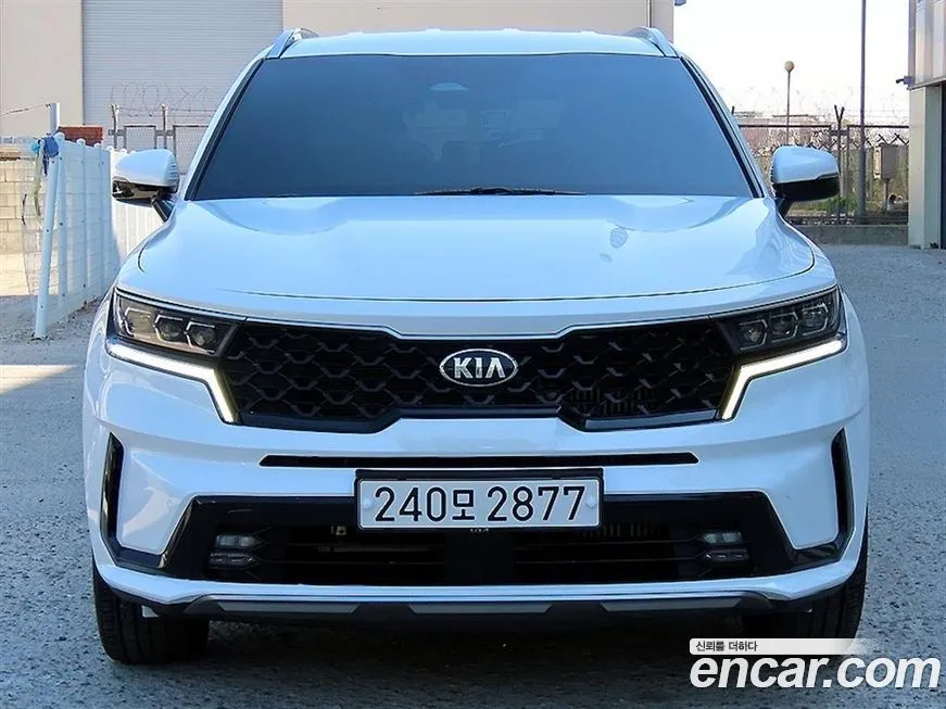 Kia Sorento — фото 5