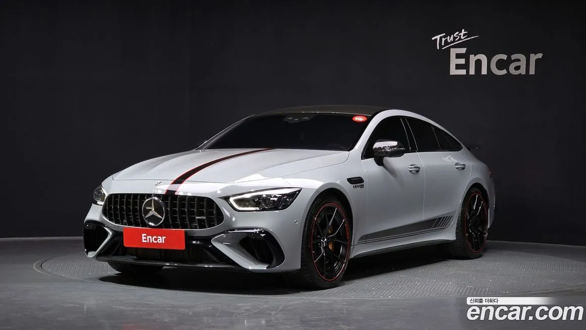 Mercedes-Benz AMG GT — фото 1