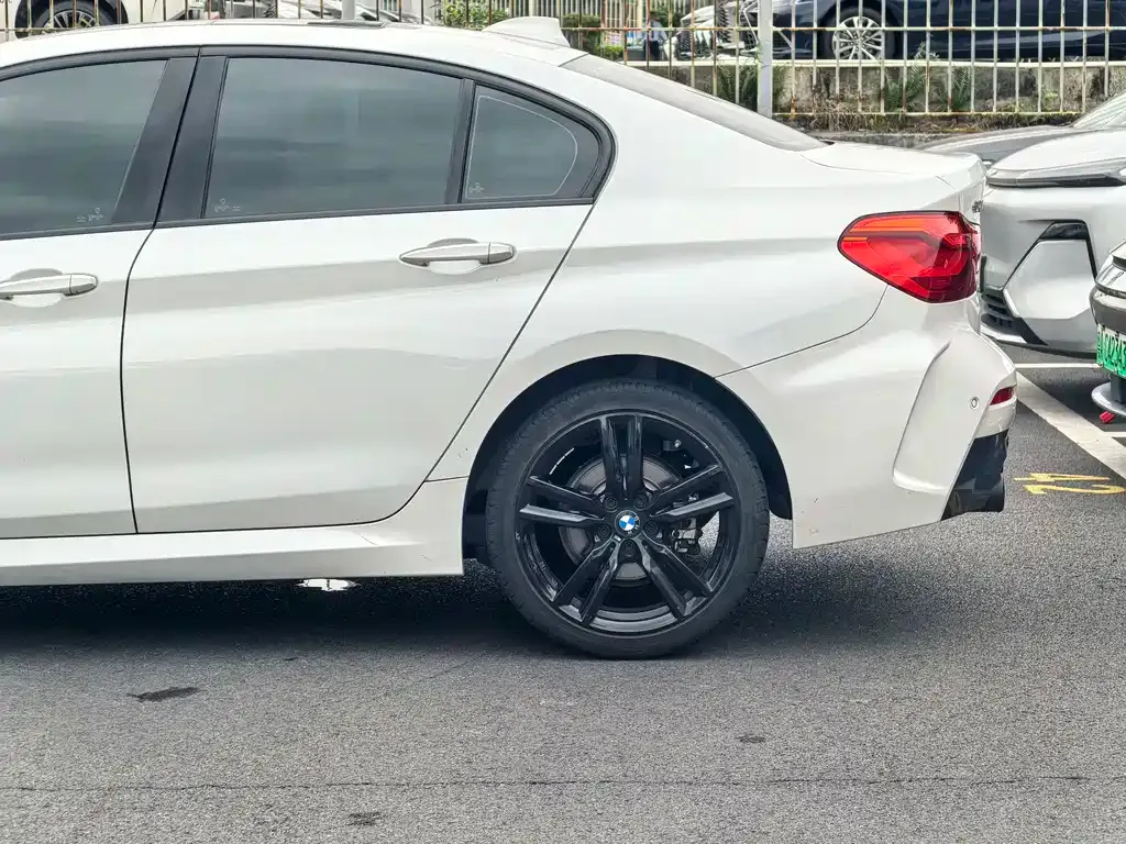 BMW 1 Series — фото 4
