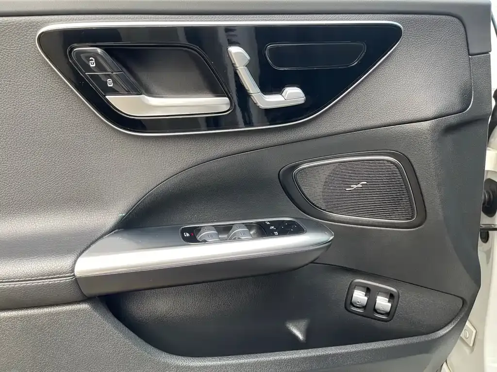 Mercedes-Benz C-Class New Energy — фото 7