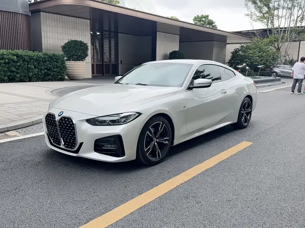 BMW 4 Series — фото 1
