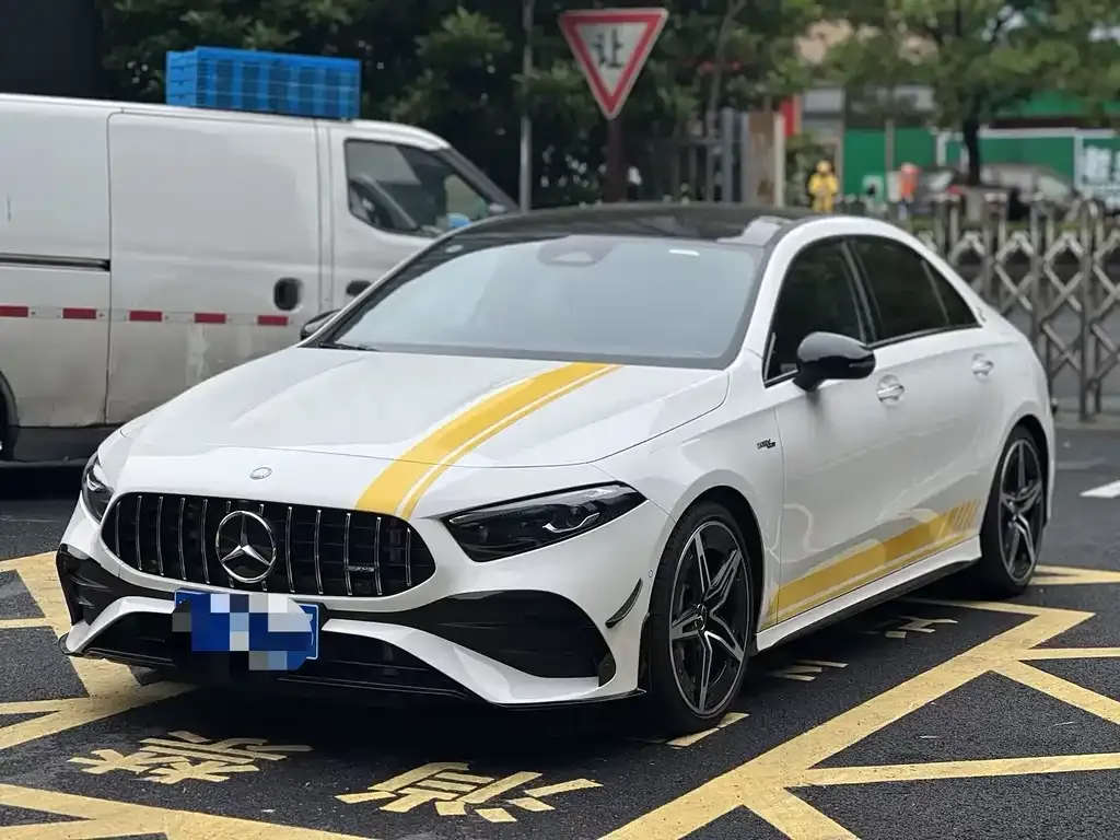 Mercedes-Benz A-Class AMG — фото 1