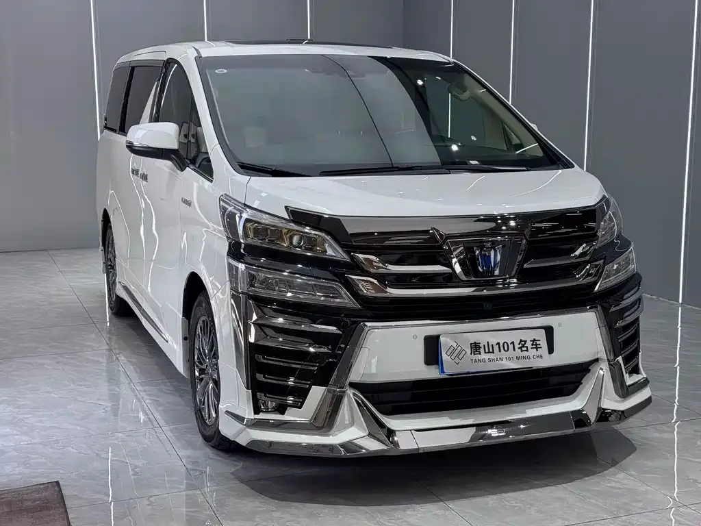 Toyota Vellfire — фото 6