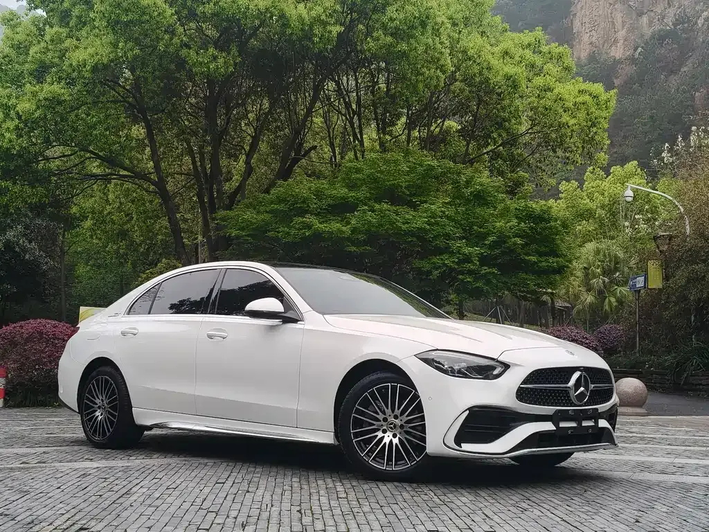 Mercedes-Benz C-Class — фото 2