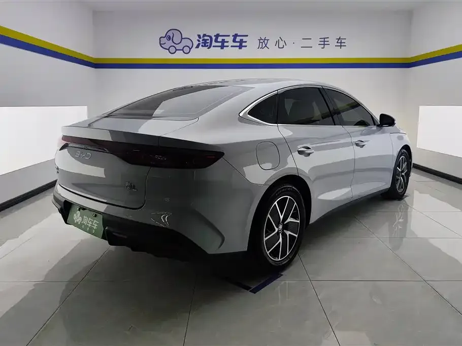 BYD Qin L — фото 7