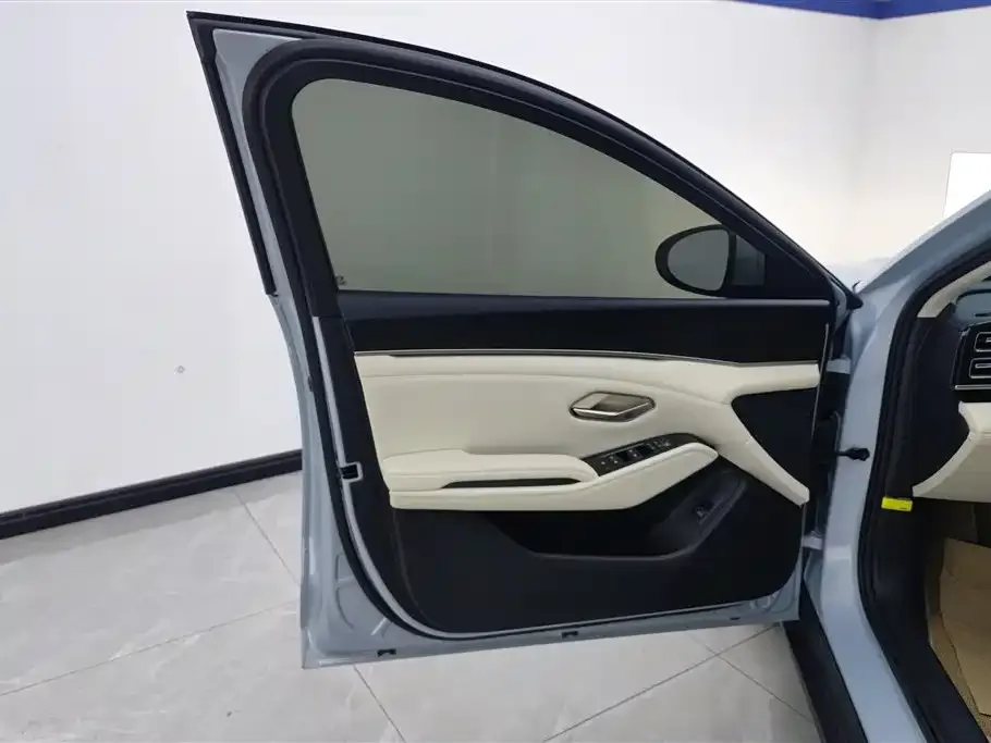 BYD Qin L — фото 3